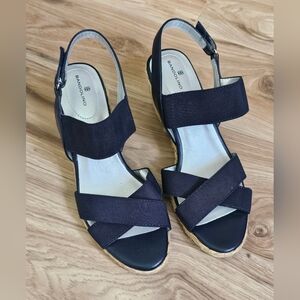 Bandolino Navy Womens Sandals with Adj Slingback & Wedge Heel Size 9M New